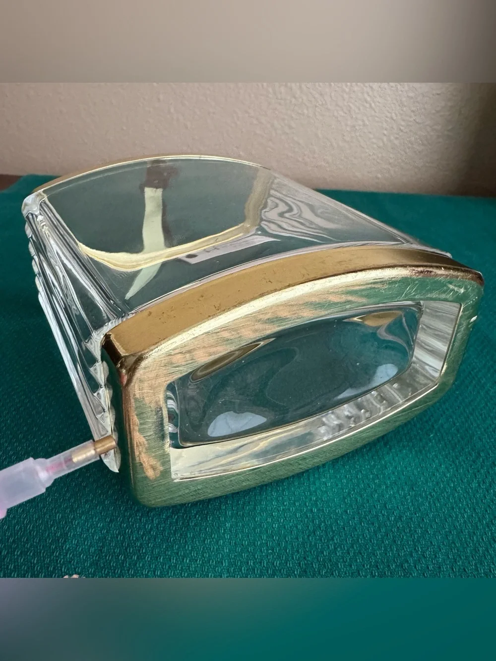 Halston Home gold tone toothbrush holder with tags